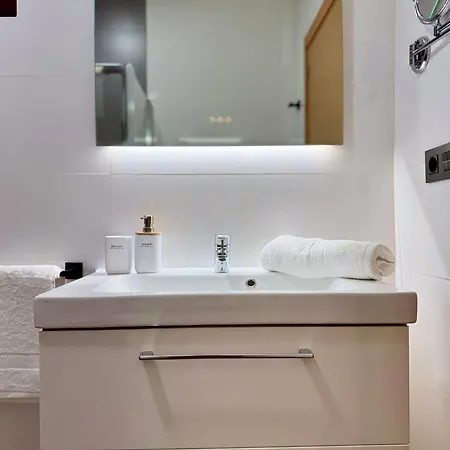 Unetti Oasis De Confort Apartament *